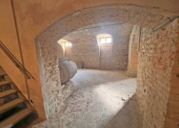 Cantina - Rustico via Roma, Santo Stefano Belbo - foto 29