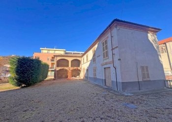 Facciata - Rustico via Roma, Santo Stefano Belbo - foto 35