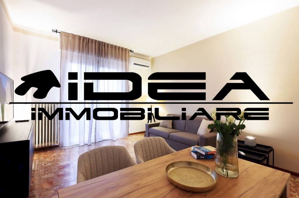 Soggiorno - Four-room apartment via San Giovanni Bosco, 42, Modena - photo 1