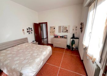 Camera da letto - Trilocale via Carlo Alberto Pizzardi, 75, Bologna (zona Massarenti) - foto 15