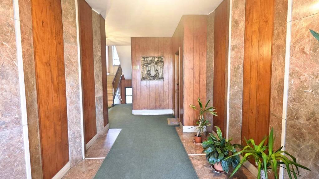 Interno palazzo - Trilocale corso Appio Claudio, 47, Torino (zona Campidoglio) - foto 3