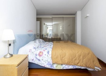 Camera / camera da letto - Three-room apartment Corso San Gottardo
7, Milano - photo 17