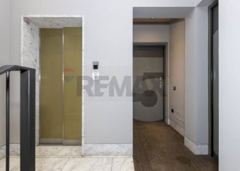 Hall / corridoio - Three-room apartment Corso San Gottardo
7, Milano - photo 30