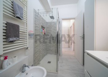 Bagno - Trilocale via dell'astore
 
16, Roma - foto 7