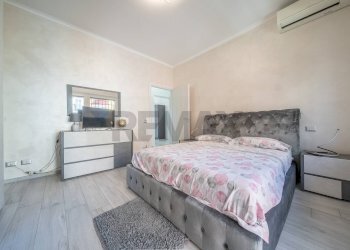 Camera / camera da letto - Trilocale via dell'astore
 
16, Roma - foto 16