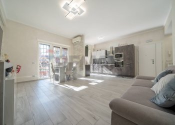 Sala da pranzo - Trilocale via dell'astore
 
16, Roma - foto 34