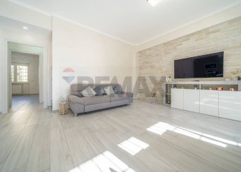 Soggiorno - Trilocale via dell'astore
 
16, Roma - foto 39