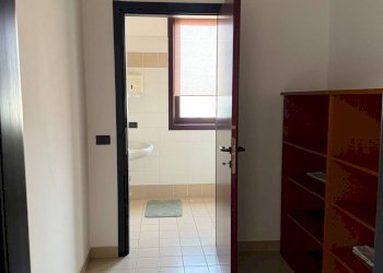 Foto 2 - Locale Commerciale Porto Mantovano - foto 2