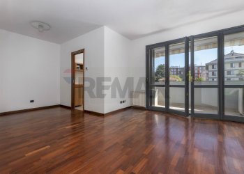 Stanza vuota - Trilocale Col di Lana
 
17, Monza - foto 6