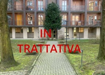 Ingresso - Trilocale corso Gaetano Salvemini, 41, Torino (zona Mirafiori Nord) - foto 1