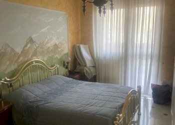 Camera da letto - Three-room apartment corso Gaetano Salvemini, 41, Torino (neighborhood Mirafiori Nord) - photo 11