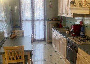 Cucina - Trilocale corso Gaetano Salvemini, 41, Torino (zona Mirafiori Nord) - foto 10