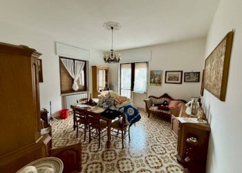 Soggiorno - Villa via Tenente Umberto Florio, 4, Bioglio - foto 7