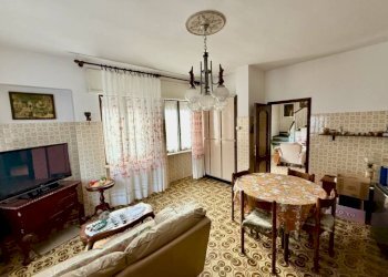 Cucina - Villa via Tenente Umberto Florio, 4, Bioglio - foto 9