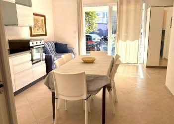 Foto 10 - Bilocale Via Roma
 
153, San Bartolomeo al Mare - foto 10