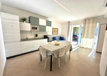 Foto 25 - Bilocale Via Roma
 
153, San Bartolomeo al Mare - foto 25