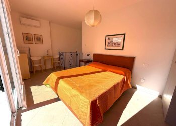 Foto 40 - Bilocale Via Roma
 
153, San Bartolomeo al Mare - foto 40