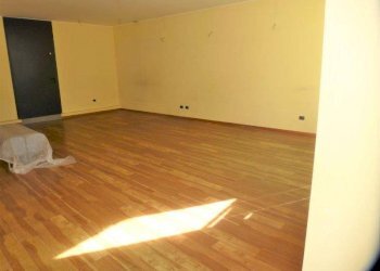 Foto 1 - Commercial Premises via acerbo, Giulianova - photo 1