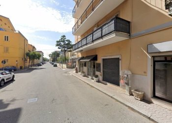 Foto 1 - Negozio via Torrazzo
 
130, Catanzaro - foto 1