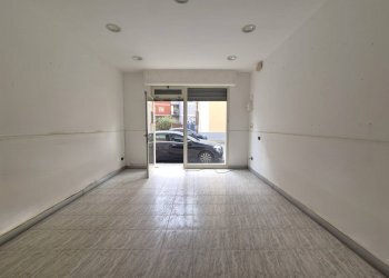 Foto 2 - Negozio via Torrazzo
 
130, Catanzaro - foto 2