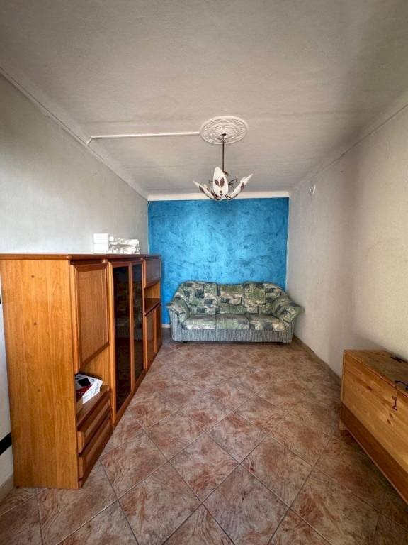 Soggiorno - Trilocale via Pralafera, 2, Torre Pellice - foto 3