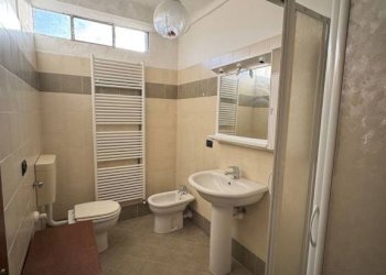 Bagno - Trilocale via Pralafera, 2, Torre Pellice - foto 13