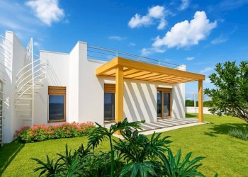 Giardino - Villa via Carlo Giancaspro, 3, Bari (neighborhood Santo Spirito) - photo 12