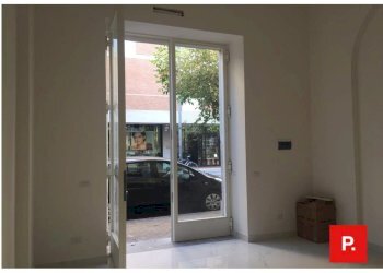 Foto 2 - Locale Commerciale via turati, Caserta - foto 2