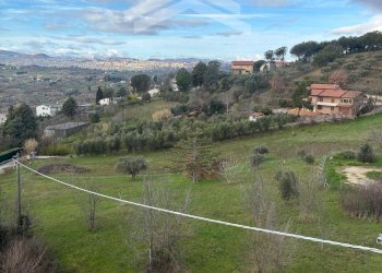 Foto 12 - Quadrilocale Via Giardino
 
13, Toro - foto 12