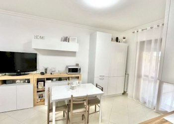 whatsapp image 2026-02-17 at 15.54.49 - Trilocale viale leonida tonelli, Roma - foto 8