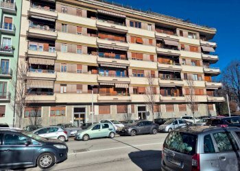 Facciata - Appartamento corso Carlo Brunet, 31, Cuneo (zona Centro) - foto 1