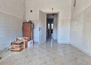 Salone - Appartamento corso Carlo Brunet, 31, Cuneo (zona Centro) - foto 13