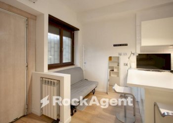 Salone - One-room apartment via Salaria, 348a, Roma - photo 11