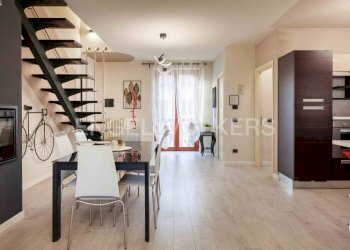 Cucina - Appartamento via Piave, Magliano Alfieri - foto 4