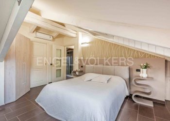 Camera da letto - Bilocale via Piave, Magliano Alfieri - foto 7