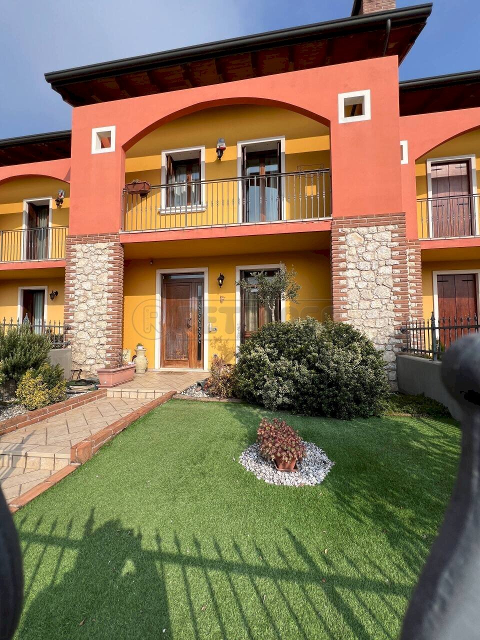 ESTERNO FRONTE STRADA - Porzione di casa Sarego - foto 1