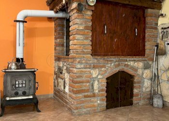 TAVERNA - Portion of a house Sarego - photo 16
