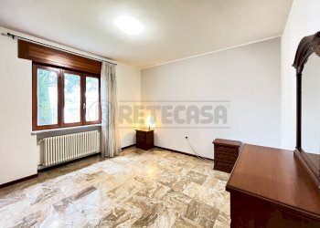 camera da letto - Appartamento Via T. Dal Molin, Creazzo - foto 11