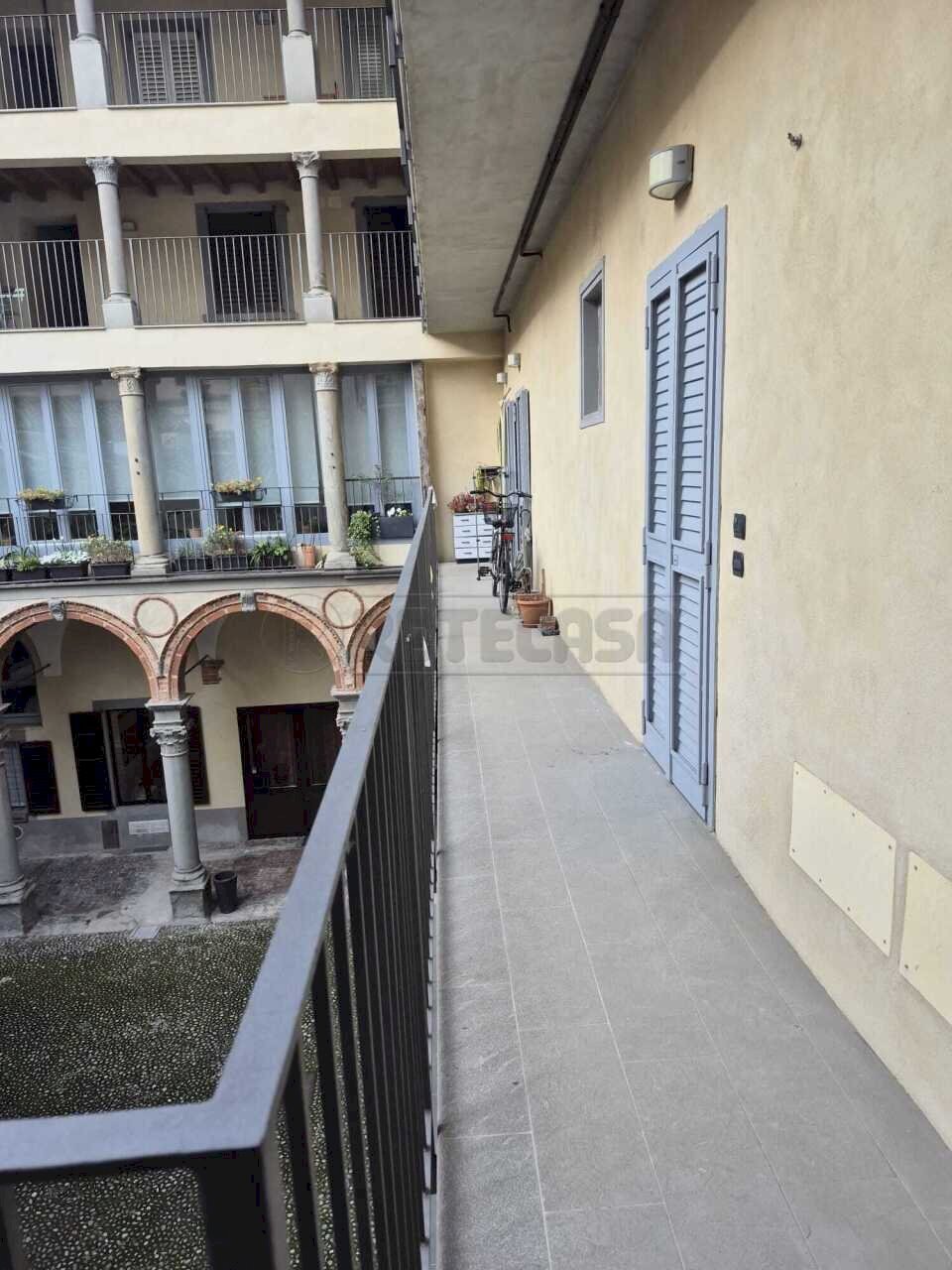 16.jpg - Two-room apartment Via Pignolo 112, Bergamo - photo 3