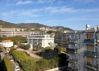 20220213_094938.jpg - Appartamento Via Privata Canneva 106, Pietra Ligure - foto 4