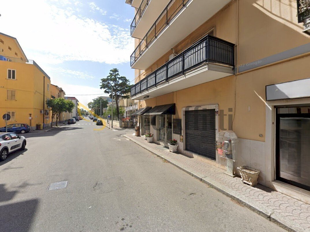 Screenshot 2025-02-17 130116.jpg - Locale Commerciale Via Torrazzo 134, Catanzaro - foto 1
