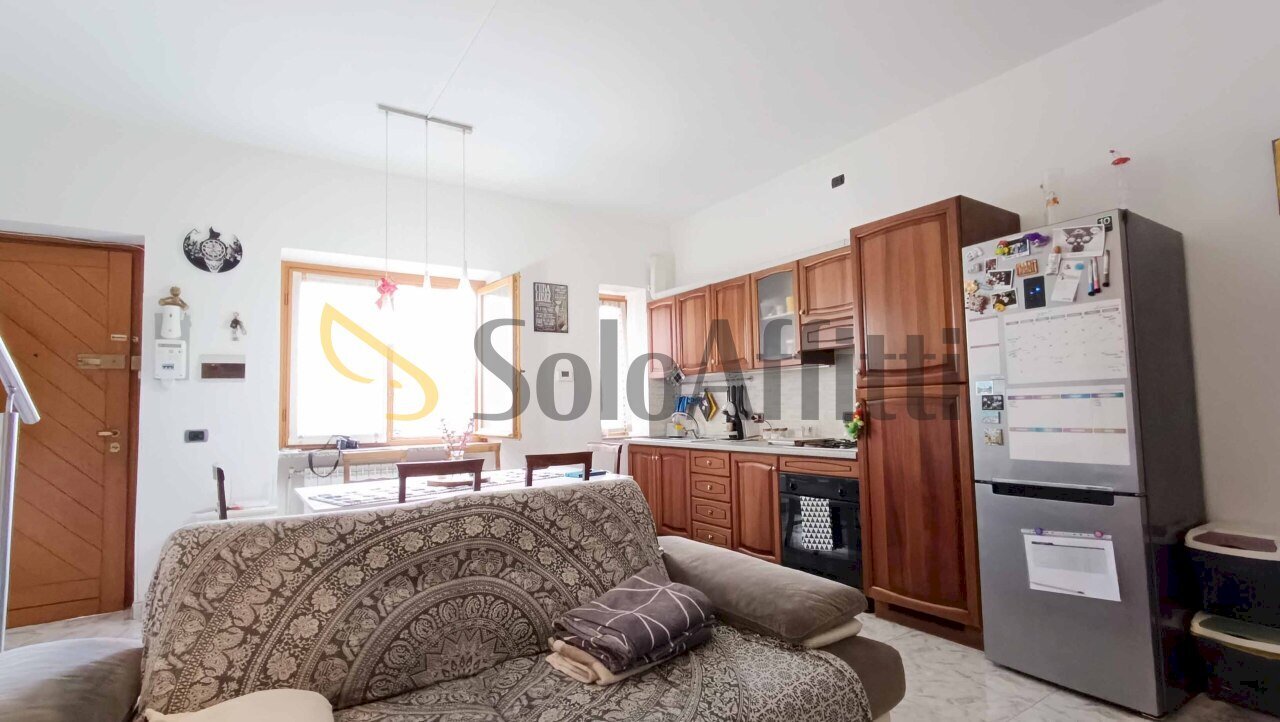 Soggiorno.jpg - Bilocale Via 5 Giornate, Parabiago - foto 2