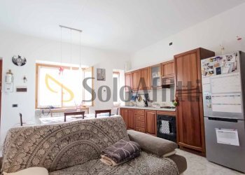 Soggiorno.jpg - Bilocale Via 5 Giornate, Parabiago - foto 2