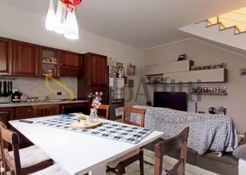 Cucina.jpg - Bilocale Via 5 Giornate, Parabiago - foto 10