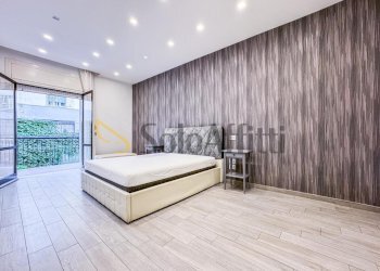 camera 1 - Quadrilocale Salita Arenella, Napoli (zona Arenella) - foto 13