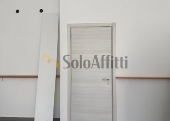 WhatsApp Image 2026-02-17 at 12.16.44(9).jpeg - Locale Commerciale Castelfidardo - foto 3