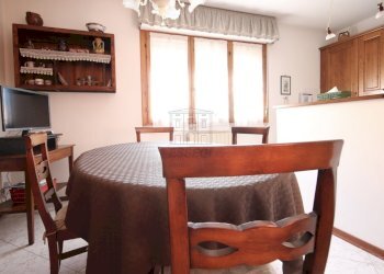 villetta d\'angolo in ottime condizioni55.JPG - Villa a Schiera Via dei Malfatti 20, Lucca - foto 11