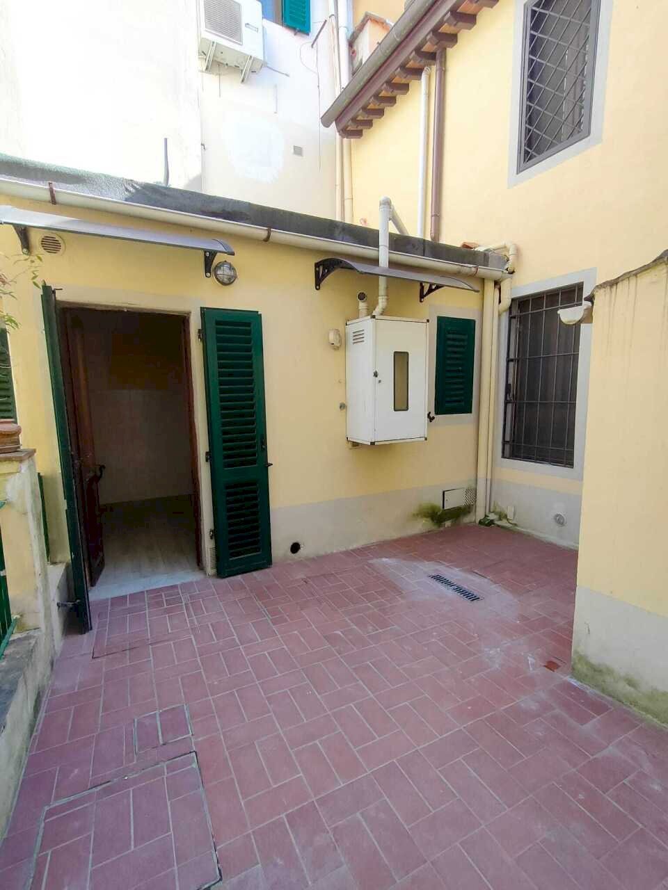 WhatsApp Image 2026-03-28 at 11.23.41(3).jpeg - Bilocale Via Reginaldo Giuliani 330, Firenze (zona Castello) - foto 2