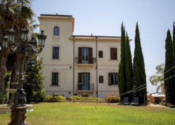 IMG_3747.jpg - Albergo - Struttura ricettiva Via pola 2, Noto - foto 1