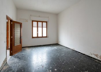 Salone (4).jpg - Villa Quartucciu - foto 3